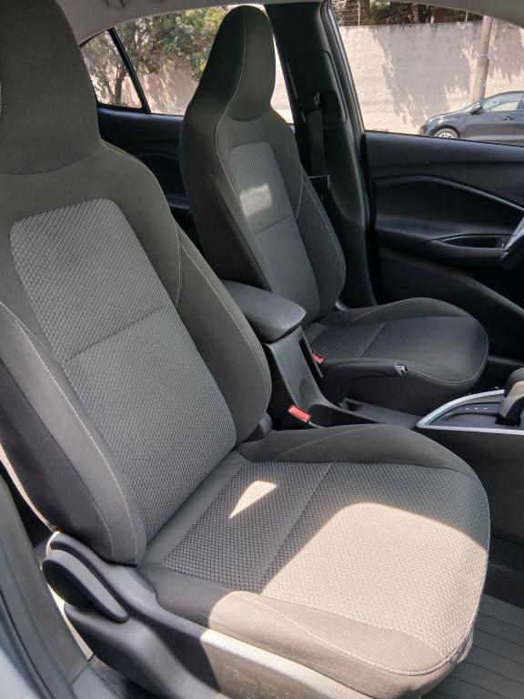 CHEVROLET Onix Sedan - Foto