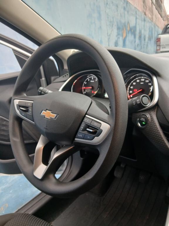 CHEVROLET Onix Sedan - Foto