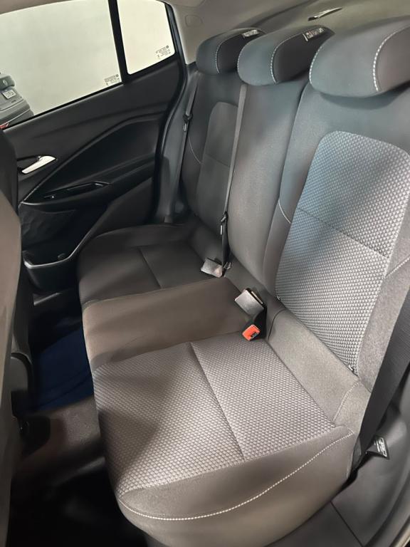 CHEVROLET Onix Sedan - Foto
