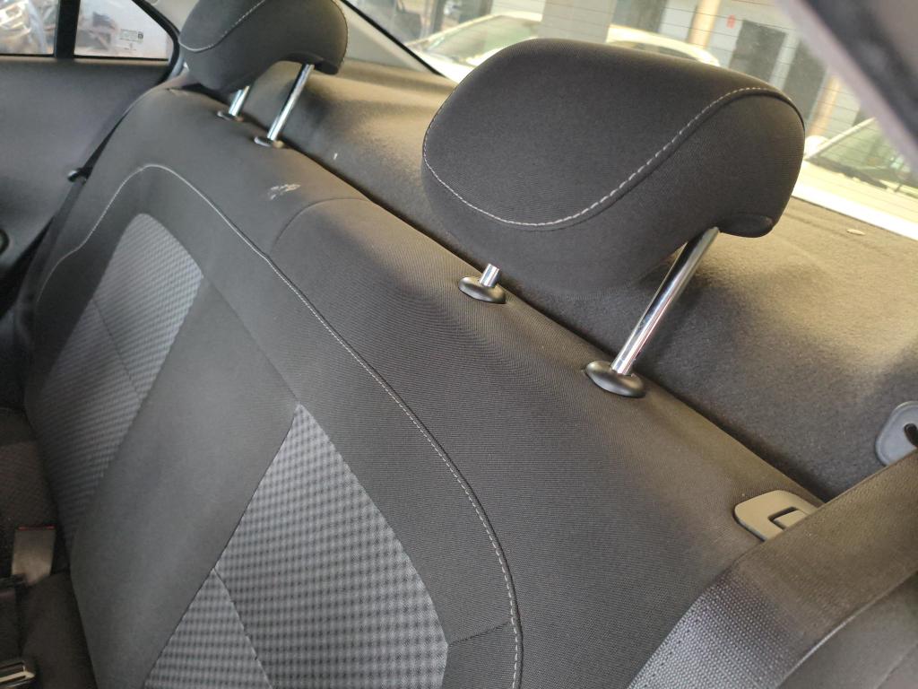 CHEVROLET Prisma - Foto