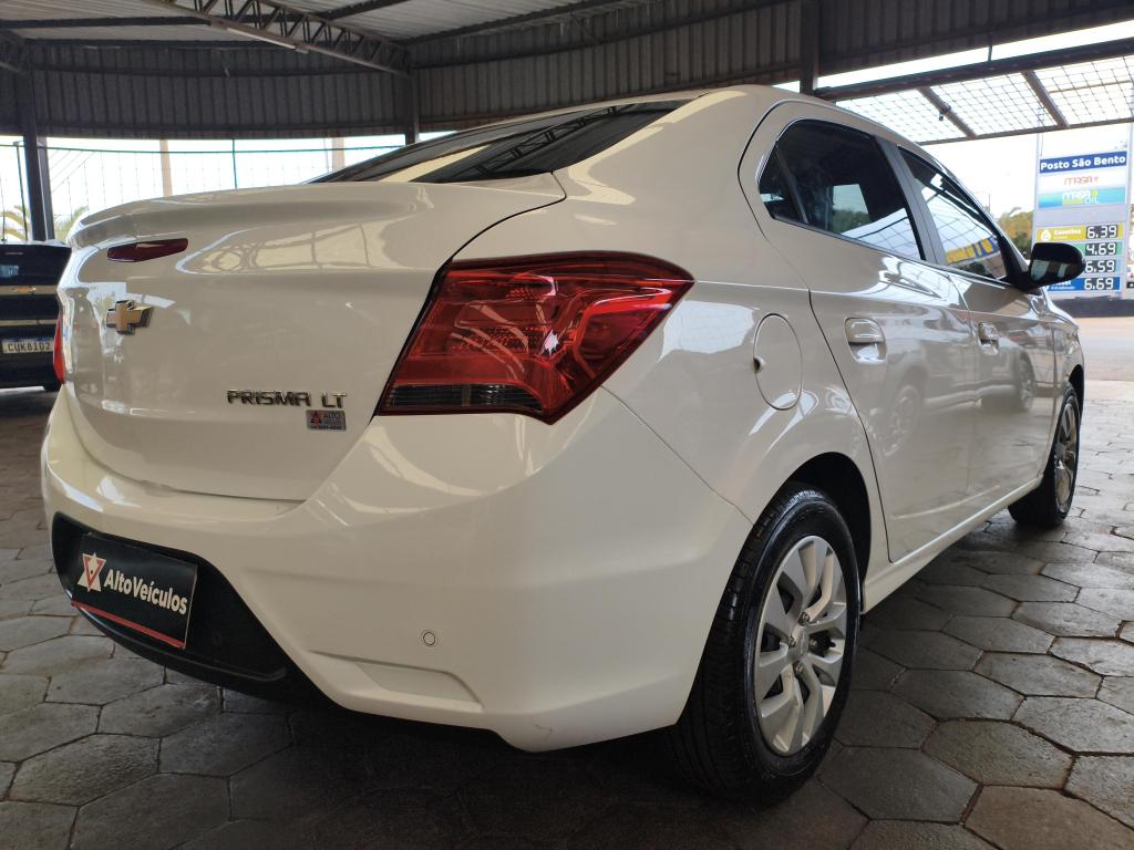 CHEVROLET Prisma - Foto