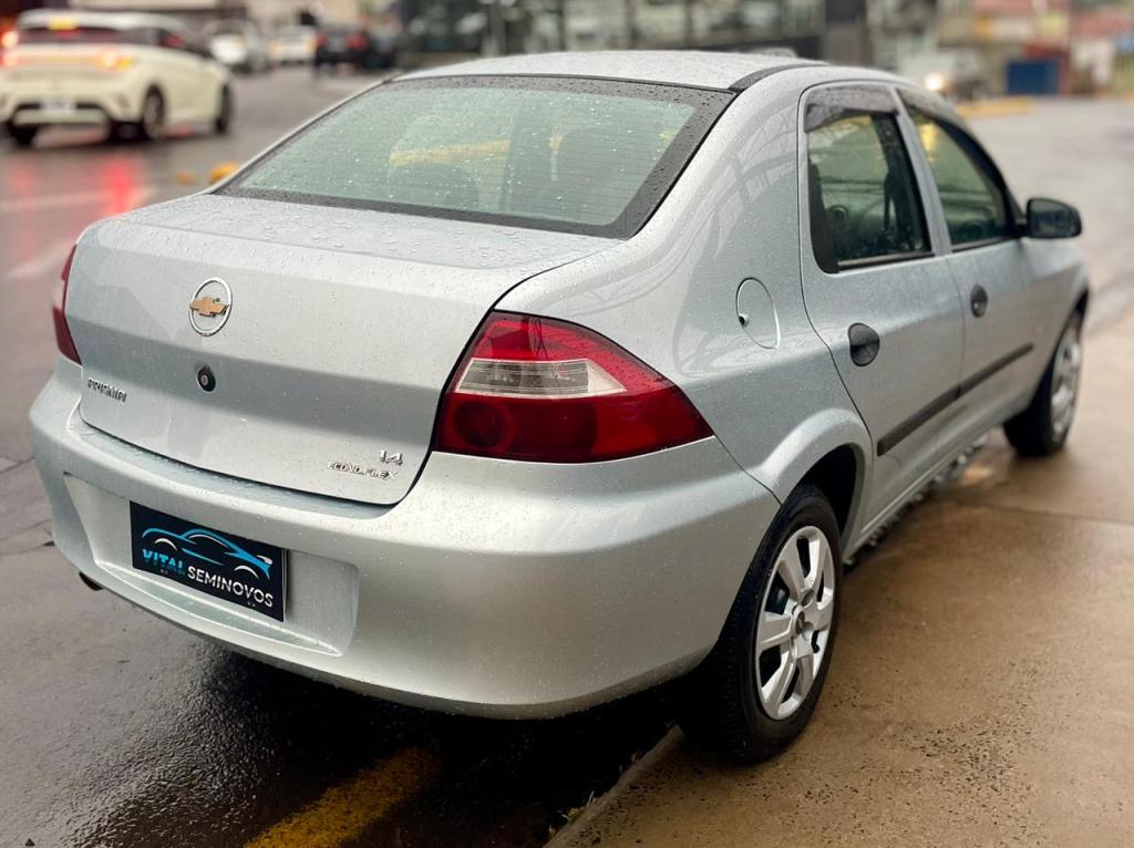 CHEVROLET Prisma - Foto