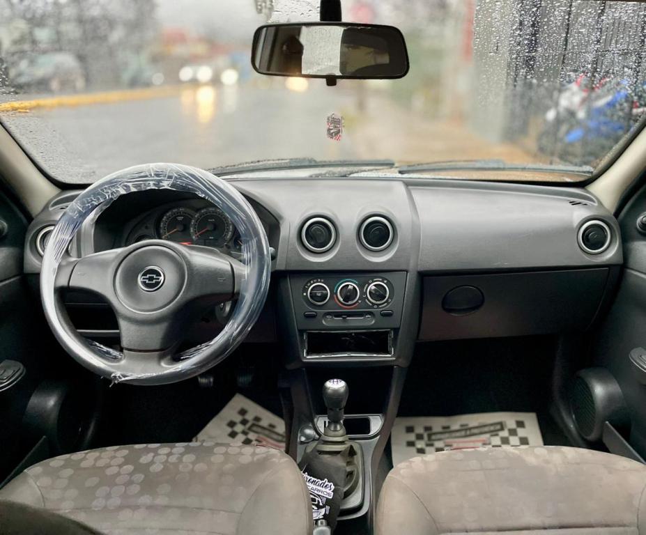 CHEVROLET Prisma - Foto