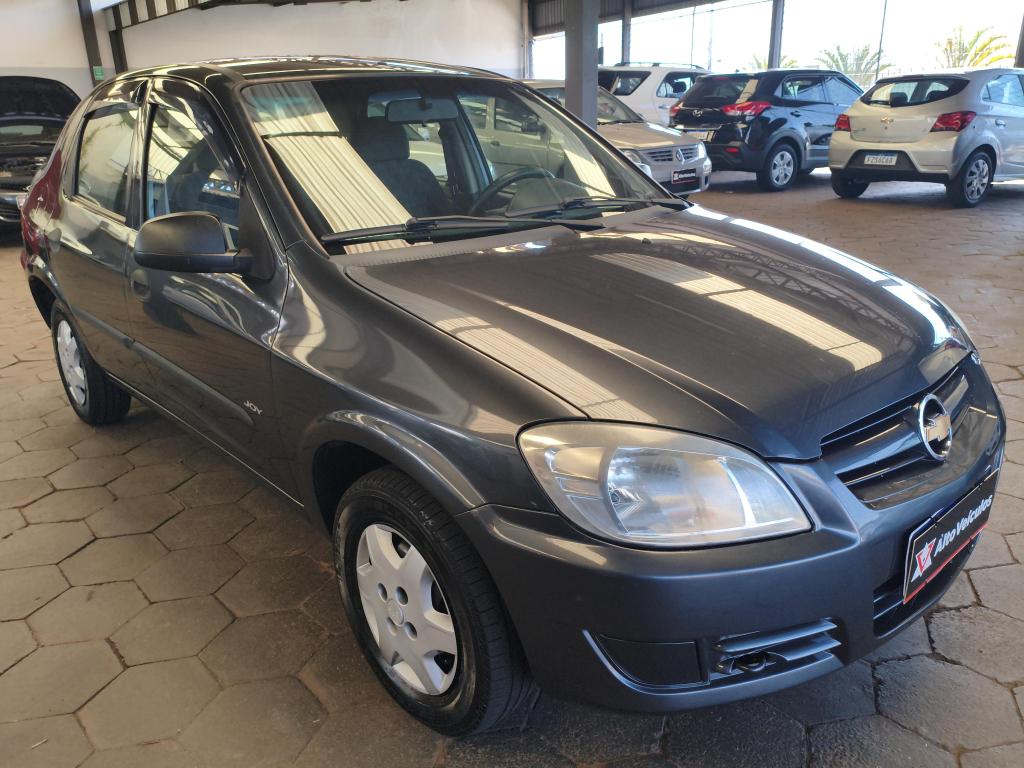 CHEVROLET Prisma - Foto