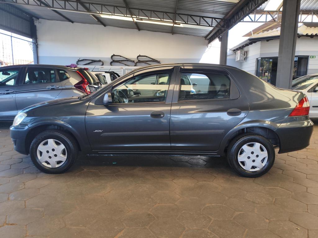 CHEVROLET Prisma - Foto