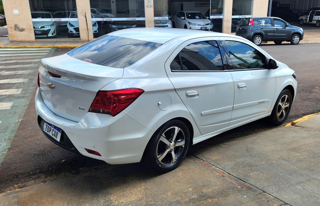 CHEVROLET Prisma - Foto