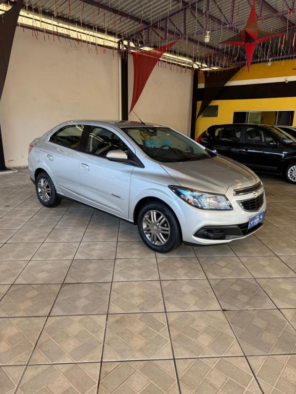 CHEVROLET Prisma - Foto