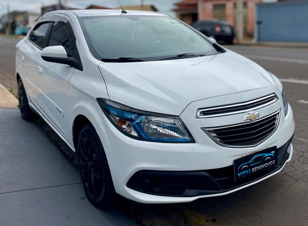 CHEVROLET Prisma - Foto