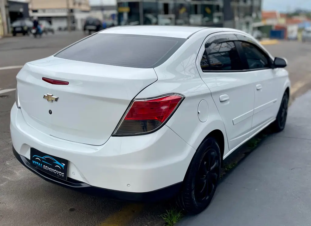 CHEVROLET Prisma - Foto