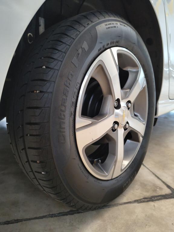 CHEVROLET Prisma - Foto