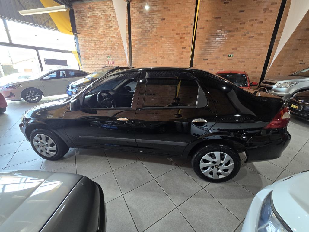 CHEVROLET Prisma - Foto