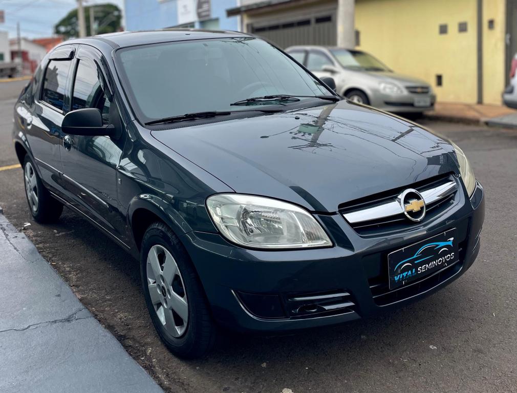 CHEVROLET Prisma - Foto