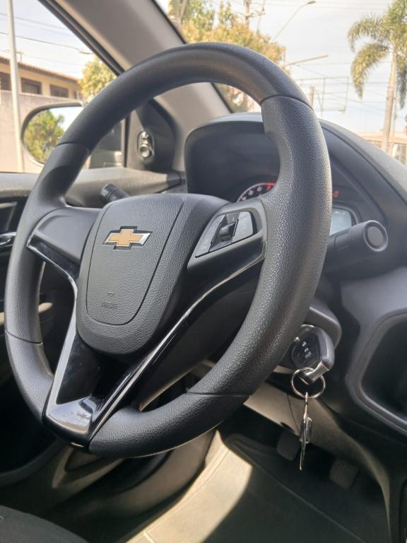 CHEVROLET Prisma - Foto