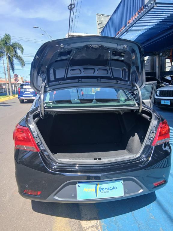 CHEVROLET Prisma - Foto