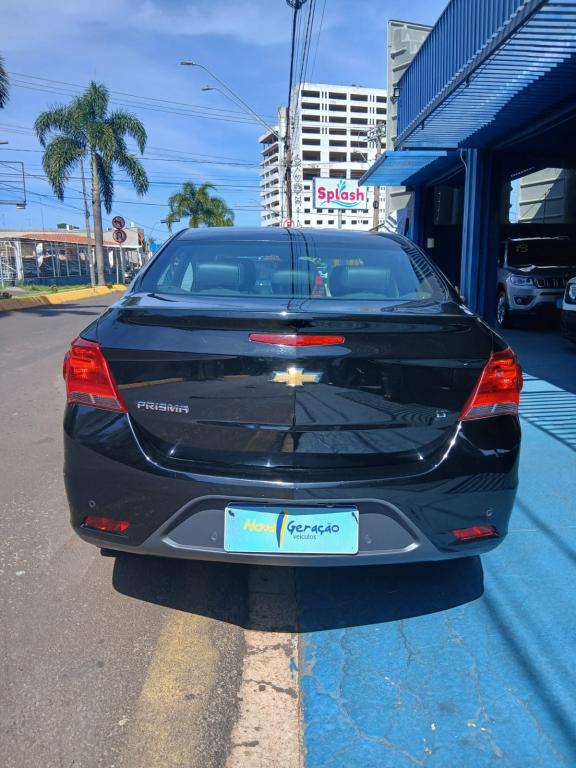 CHEVROLET Prisma - Foto