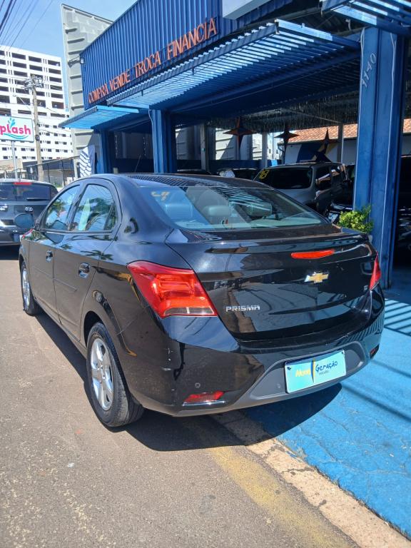CHEVROLET Prisma - Foto