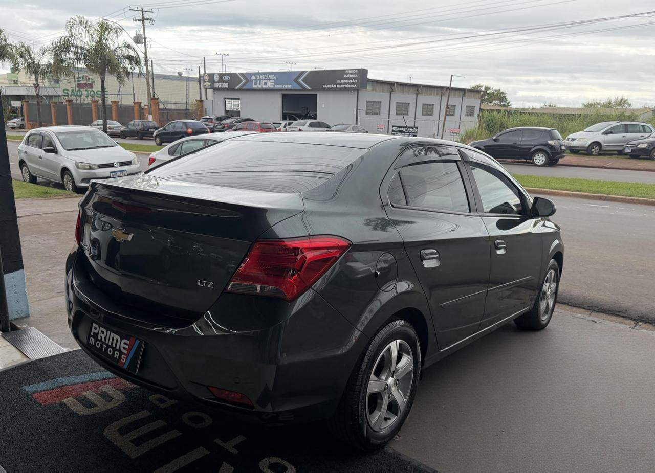 CHEVROLET Prisma - Foto