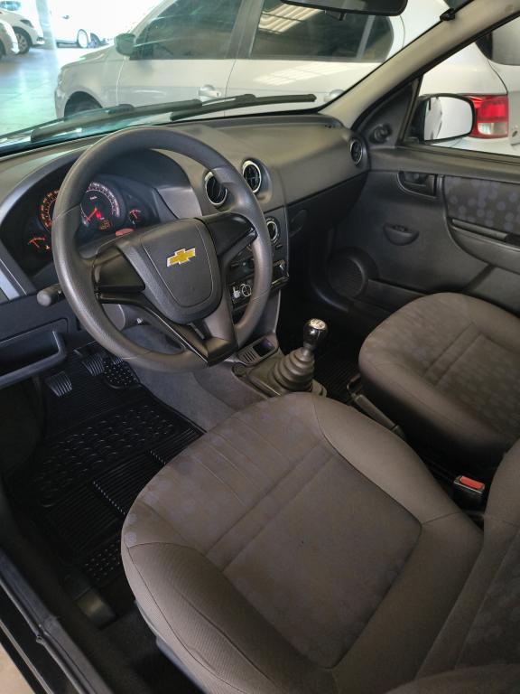 CHEVROLET Prisma - Foto