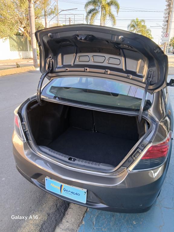 CHEVROLET Prisma - Foto