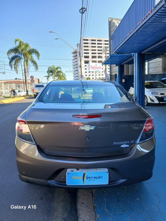 CHEVROLET Prisma - Foto