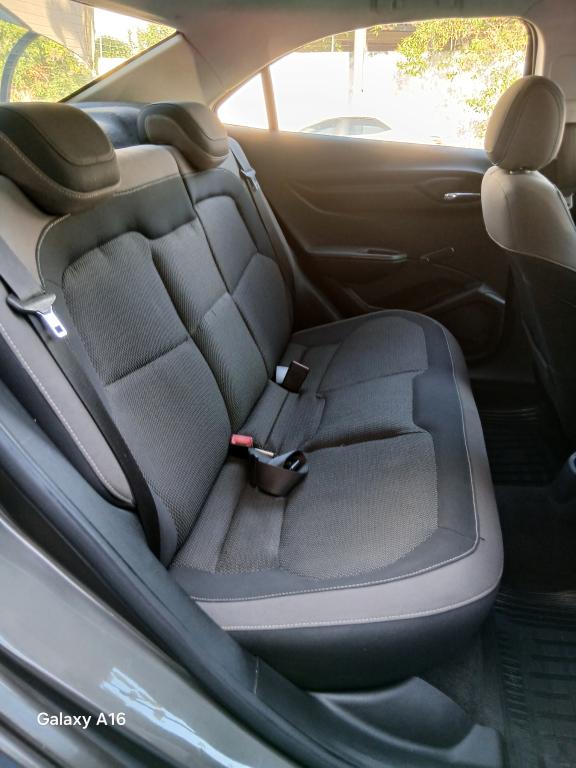 CHEVROLET Prisma - Foto