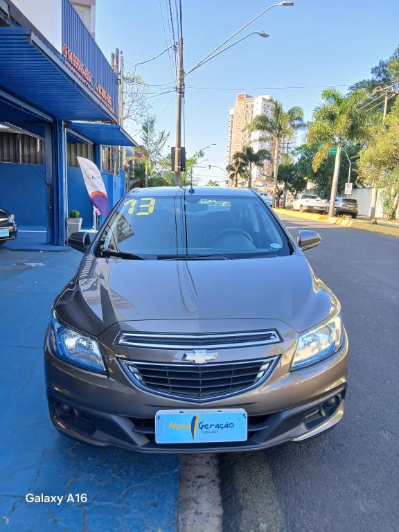 CHEVROLET Prisma - Foto