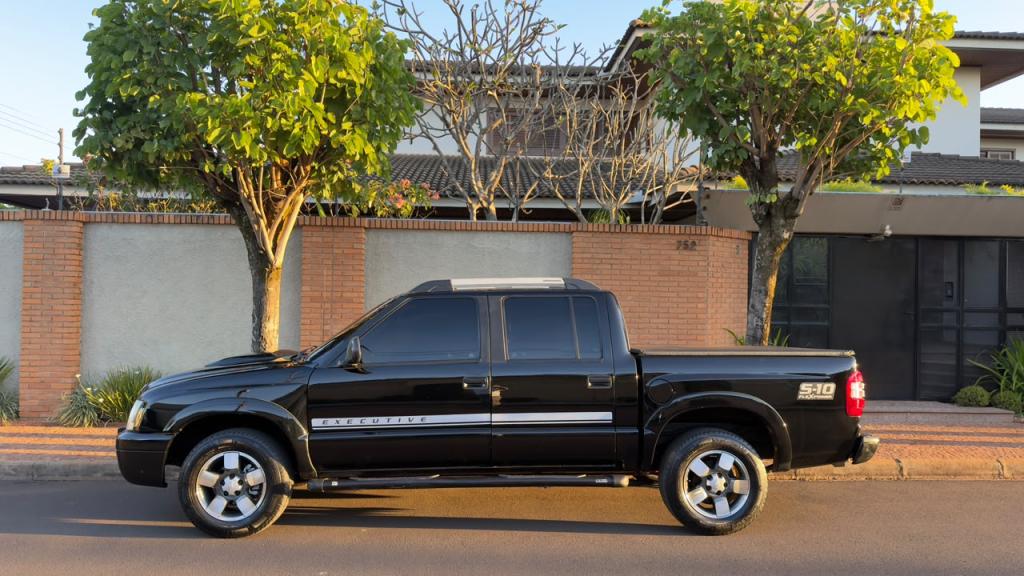 CHEVROLET S10 - Foto