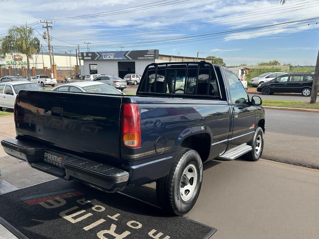 CHEVROLET Silverado - Foto