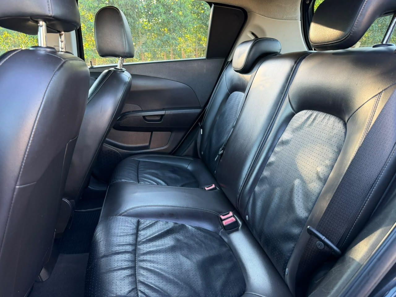 CHEVROLET Sonic Hatch - Foto