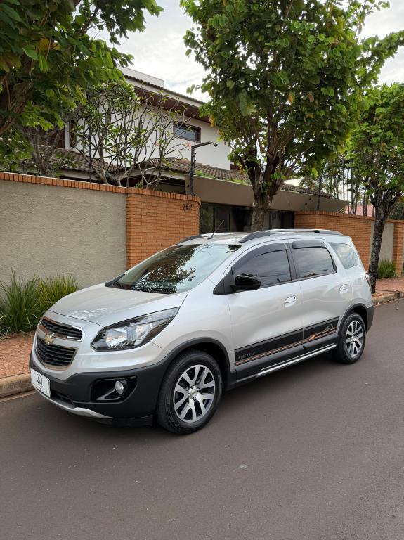 CHEVROLET Spin - Foto