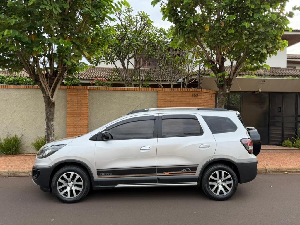 CHEVROLET Spin - Foto