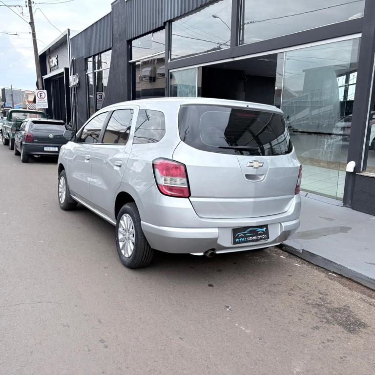 CHEVROLET Spin - Foto