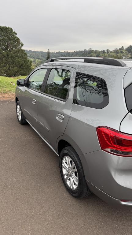CHEVROLET Spin - Foto