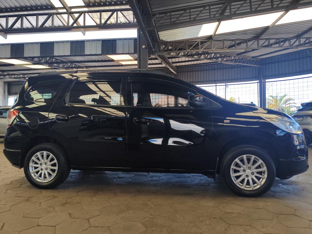 CHEVROLET Spin - Foto