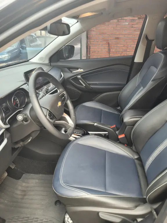 CHEVROLET Tracker - Foto