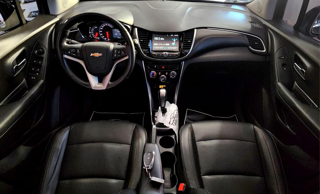 CHEVROLET Tracker - Foto