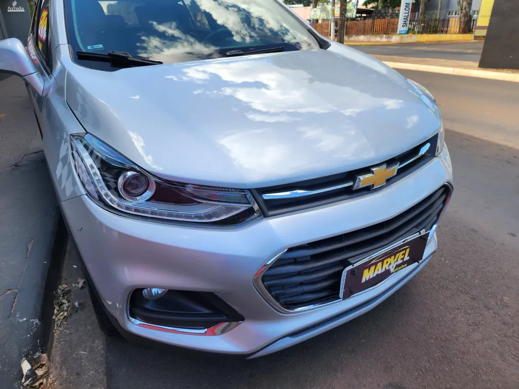 CHEVROLET Tracker - Foto