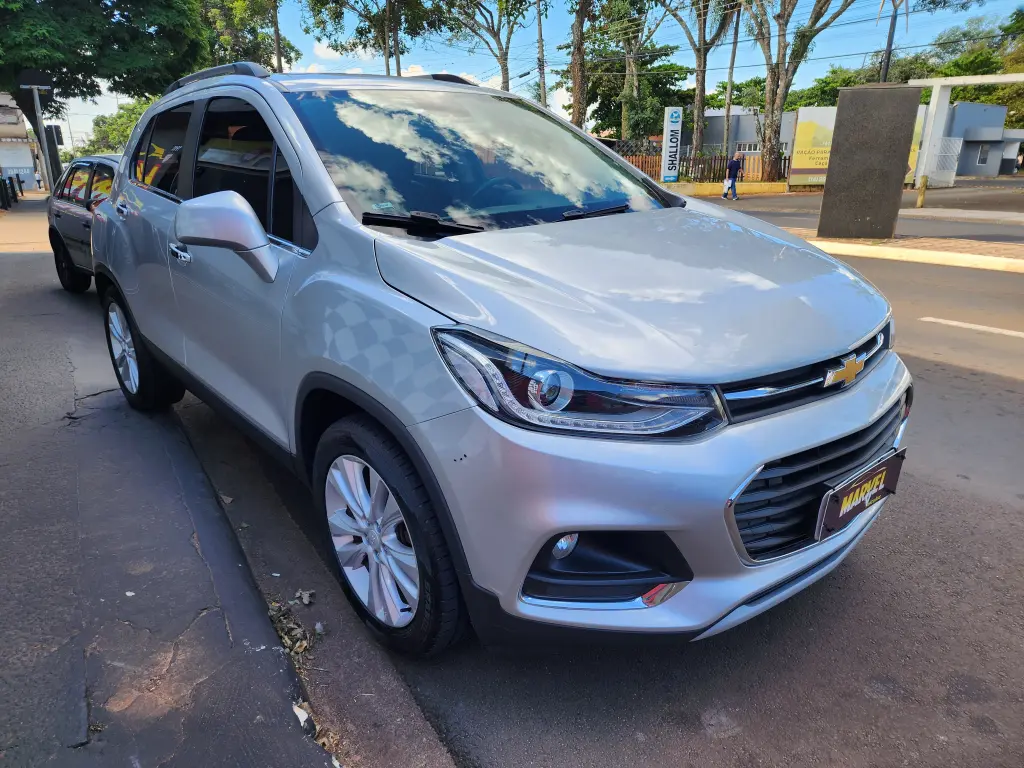 CHEVROLET Tracker - Foto