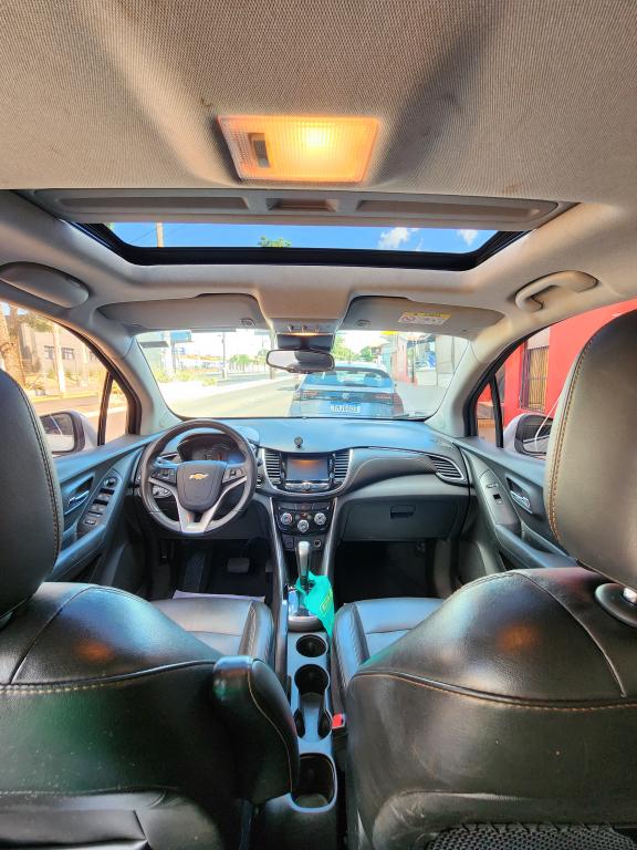 CHEVROLET Tracker - Foto