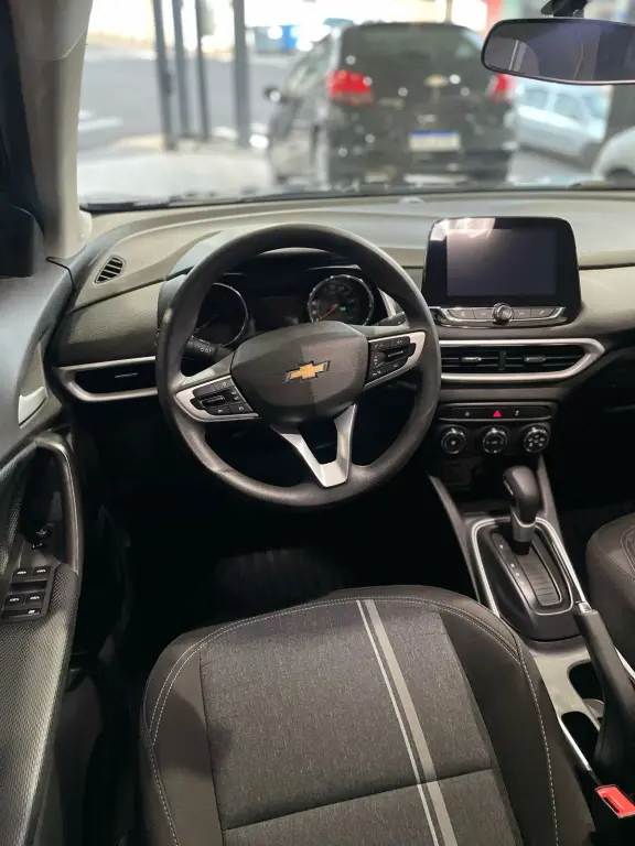 CHEVROLET Tracker - Foto