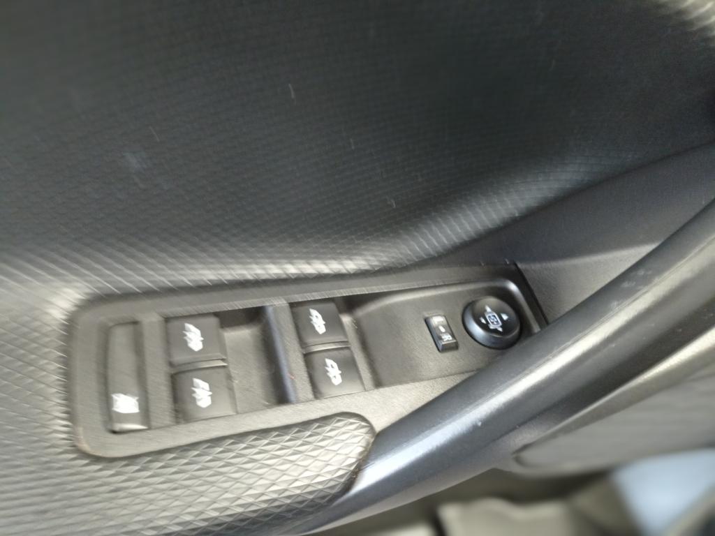 CHEVROLET Tracker - Foto