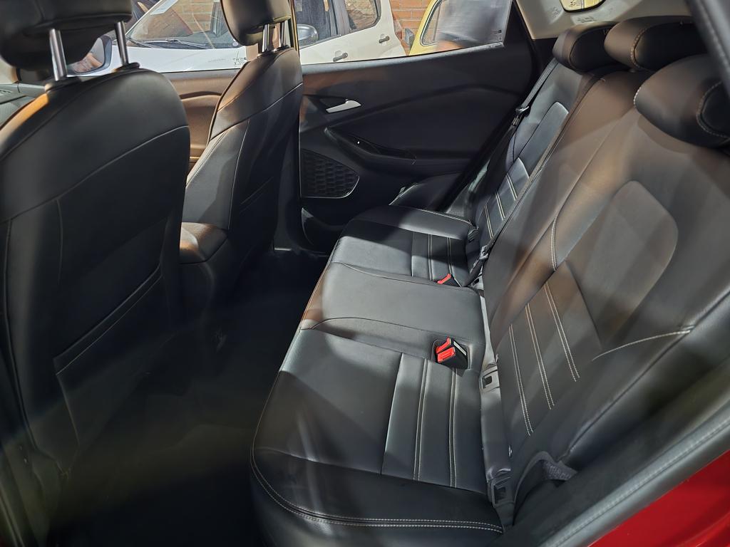 CHEVROLET Tracker - Foto