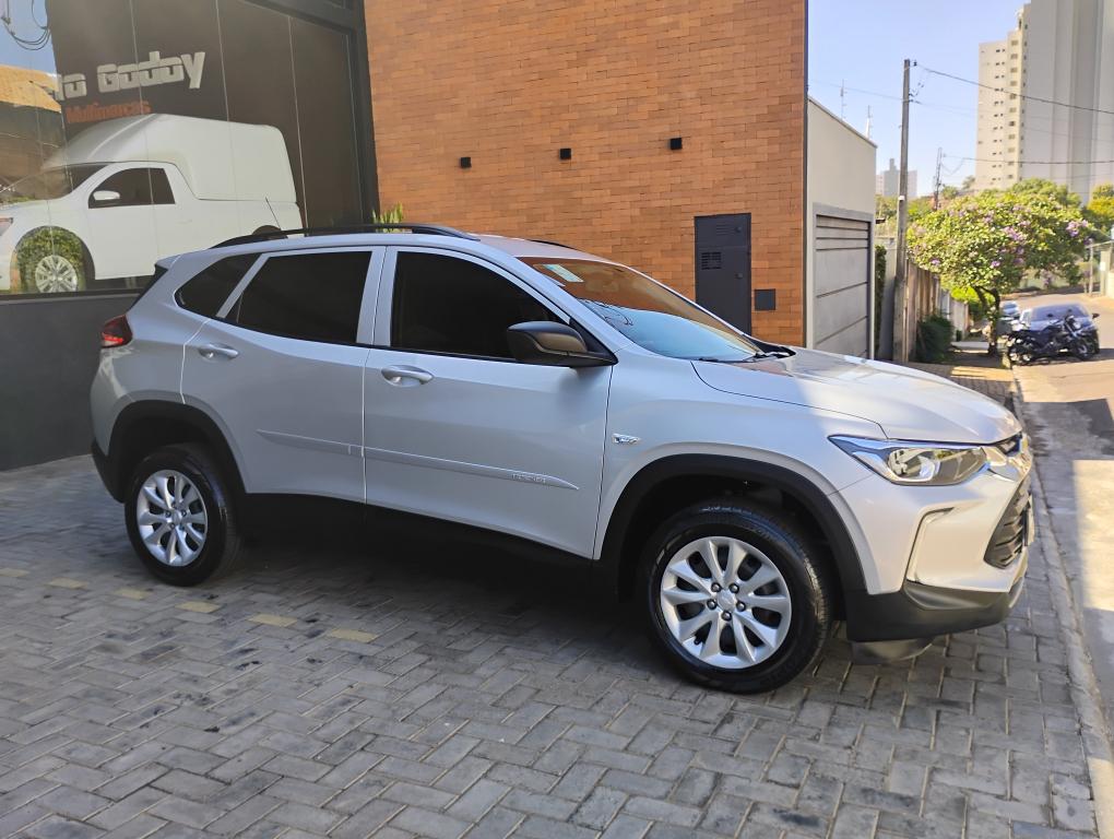 CHEVROLET Tracker - Foto