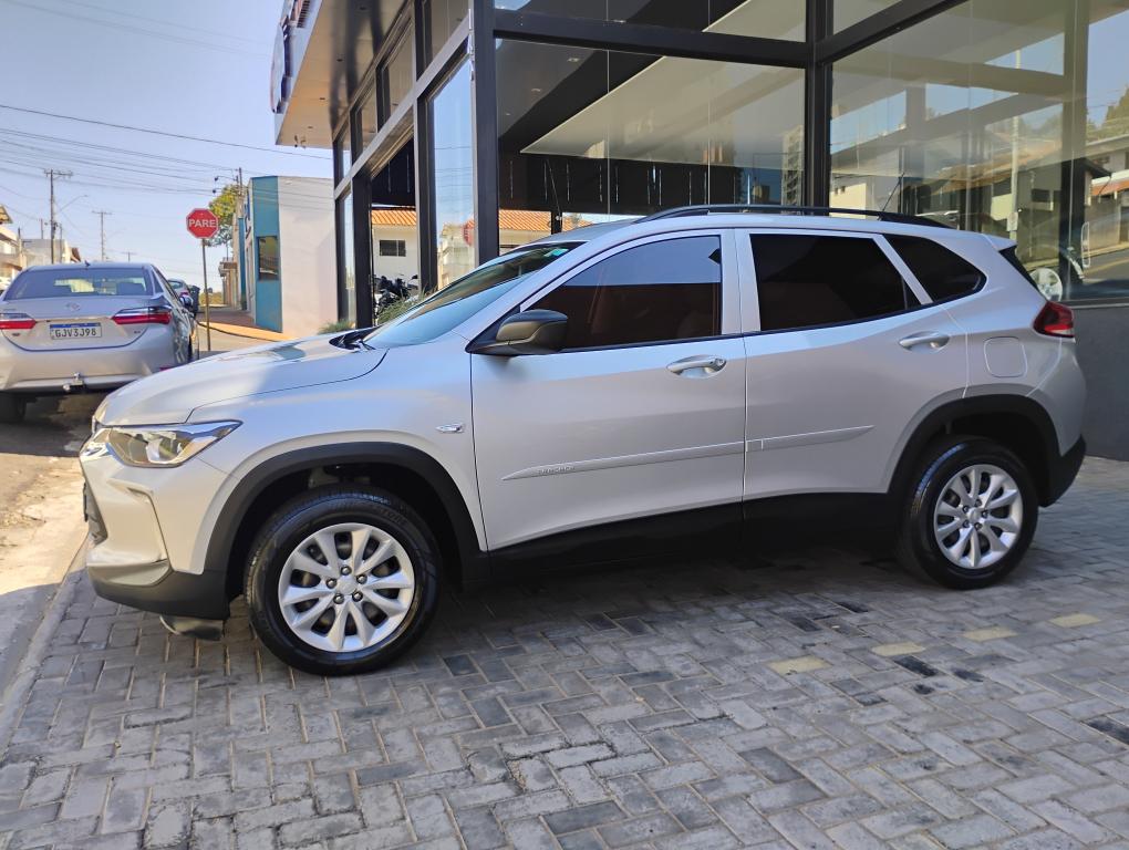 CHEVROLET Tracker - Foto