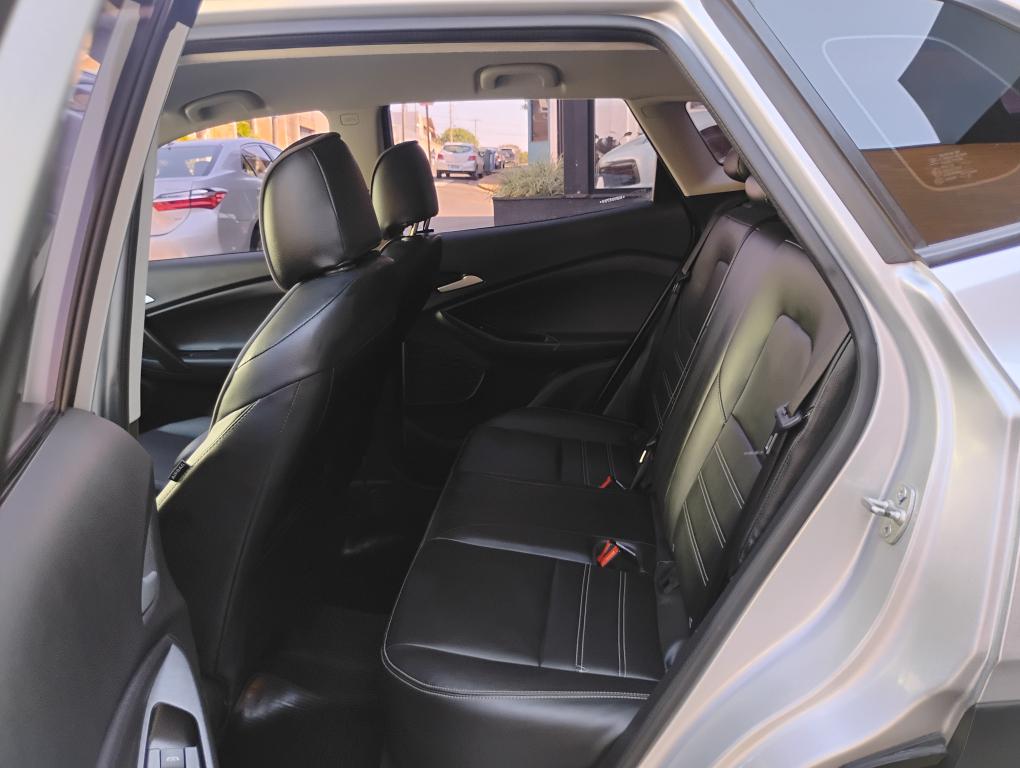 CHEVROLET Tracker - Foto