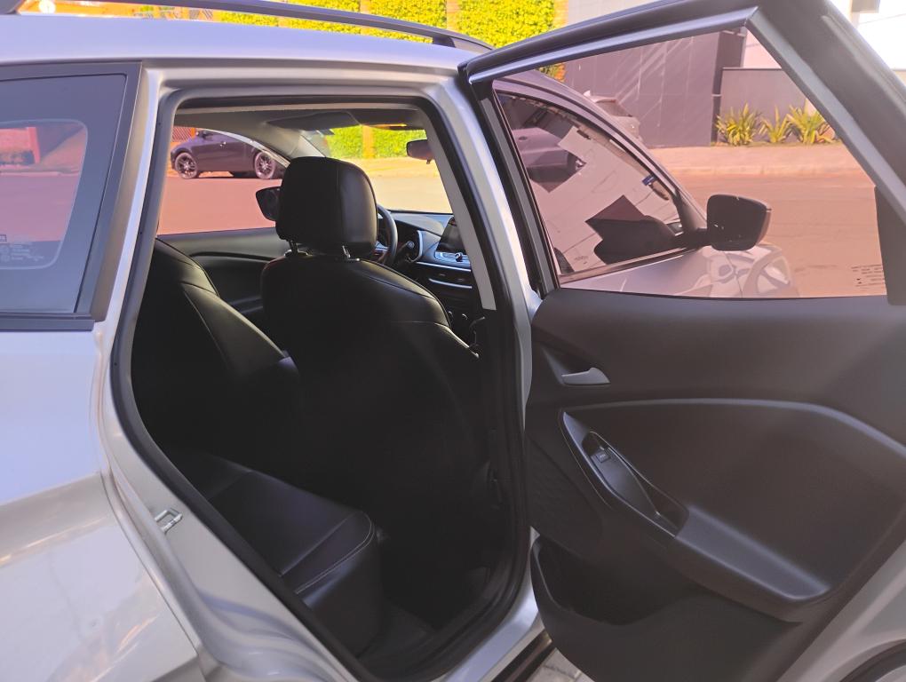 CHEVROLET Tracker - Foto