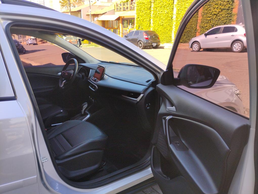 CHEVROLET Tracker - Foto