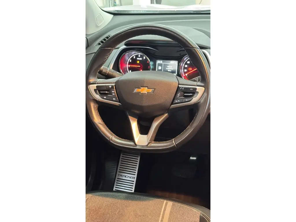 CHEVROLET Tracker - Foto
