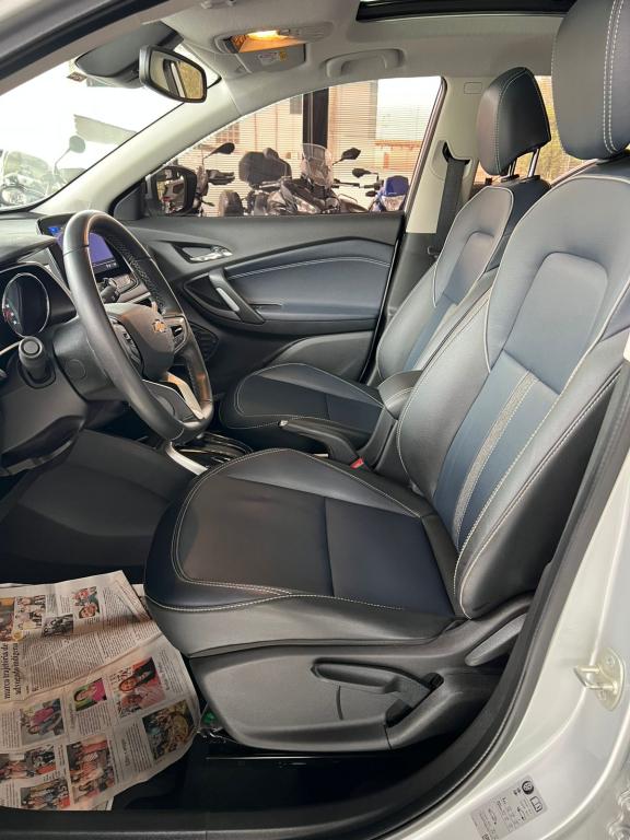 CHEVROLET Tracker - Foto