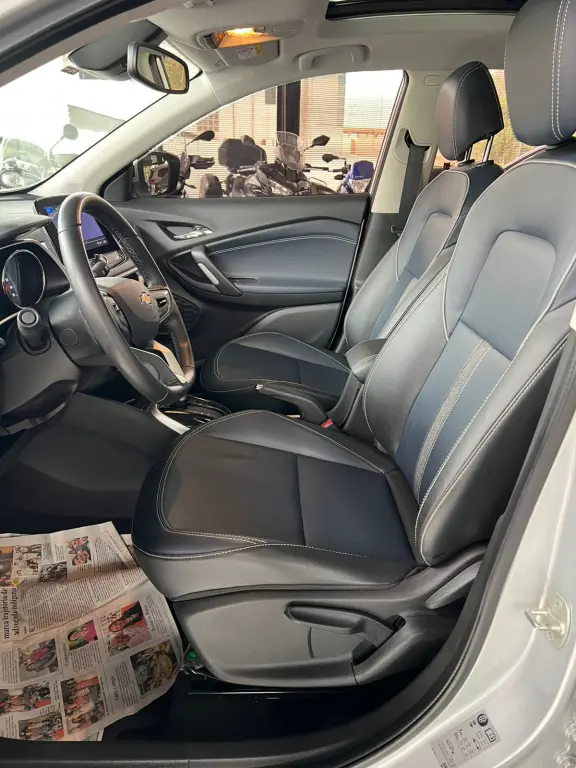 CHEVROLET Tracker - Foto